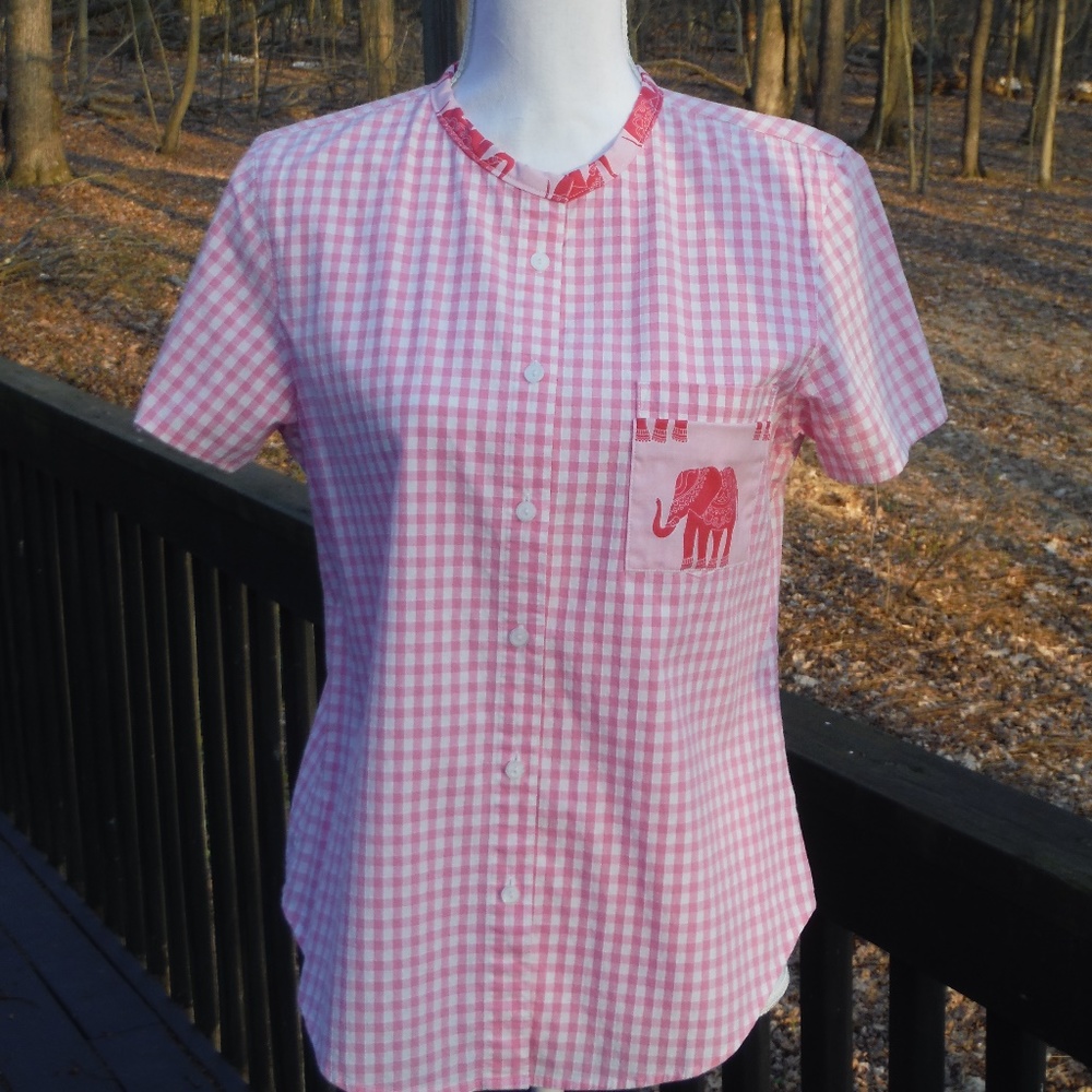 Pink Elephant Cool Seersucker Womens Small